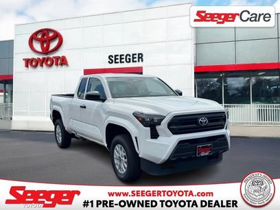 Used 2025 Toyota Tacoma SR