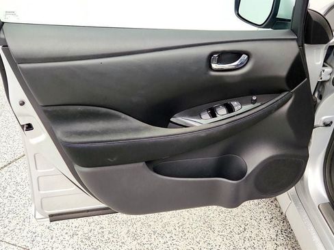 Used 2023 Nissan Leaf SV Plus FWD image 10