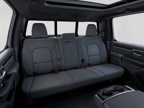 New 2026 RAM 1500 Big Horn AWD/4WD image 17