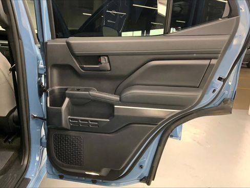 Used 2025 Toyota 4Runner TRD Sport RWD image 12