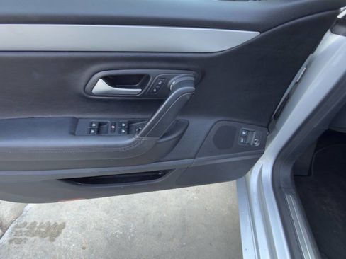 Used 2014 Volkswagen CC Sport image 38