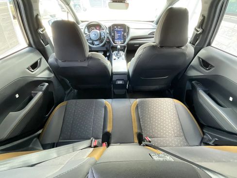 Used 2025 Subaru Crosstrek 2.5i Sport w/ Crosstrek Mirror Package AWD/4WD image 19