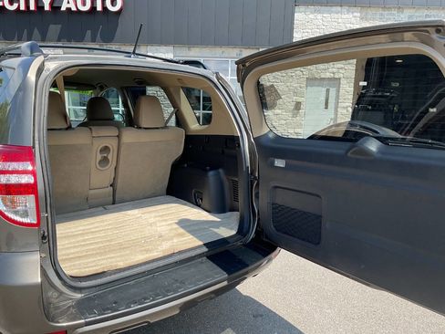 Used 2012 Toyota RAV4 4WD w/ Value Pkg image 30