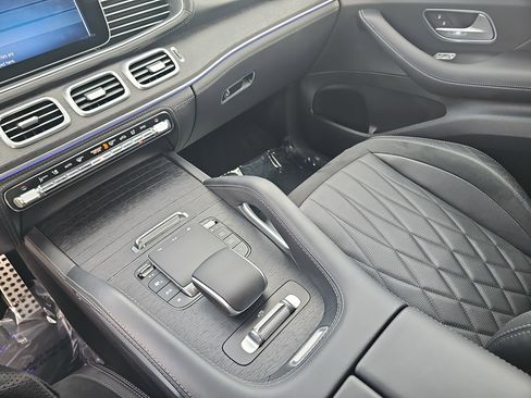 Used 2024 Mercedes-Benz GLE 63 AMG S image 25
