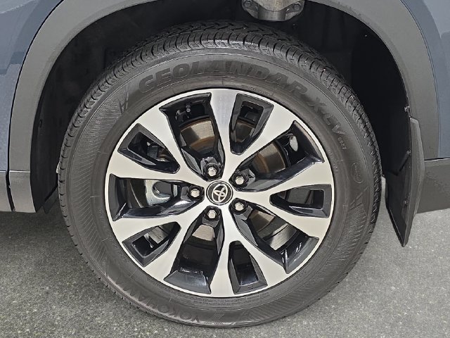 Certified 2025 Toyota Grand Highlander AWD Hybrid image 27