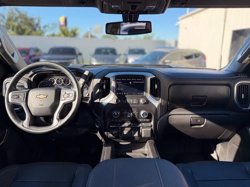 Used 2023 Chevrolet Silverado 2500 LTZ AWD/4WD image 28
