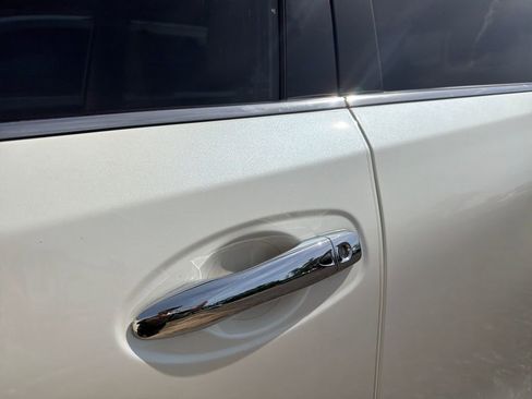 Used 2019 Nissan Rogue SL FWD image 10