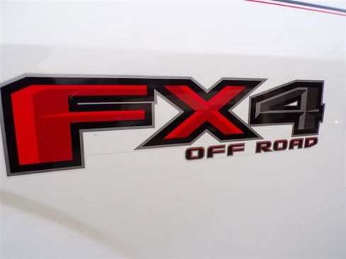 Used 2018 Ford F150 XL w/ Equipment Group 101A Mid image 14