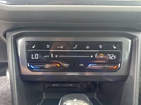 Used 2024 Volkswagen Tiguan SEL R-Line AWD/4WD image 23