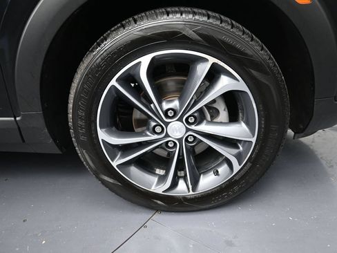 Used 2022 Buick Encore GX Select FWD image 5