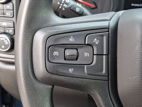 Used 2022 Chevrolet Silverado 1500 Custom image 22