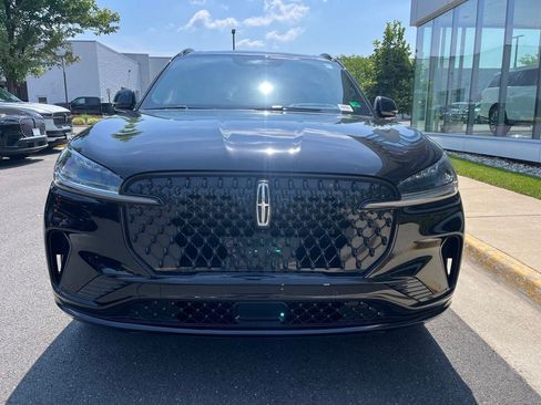 Used 2026 Lincoln Aviator Reserve w/ Luxury Package AWD/4WD image 2