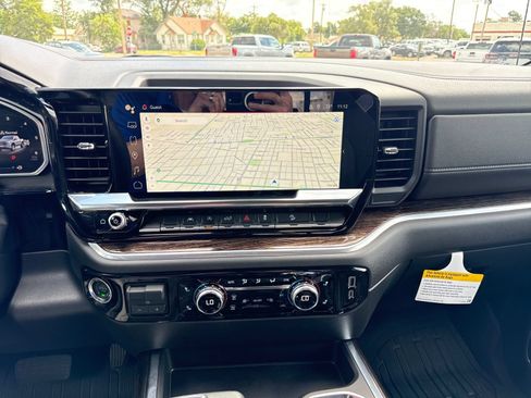 New 2026 GMC Sierra 1500 Elevation w/ Preferred Package AWD/4WD image 23