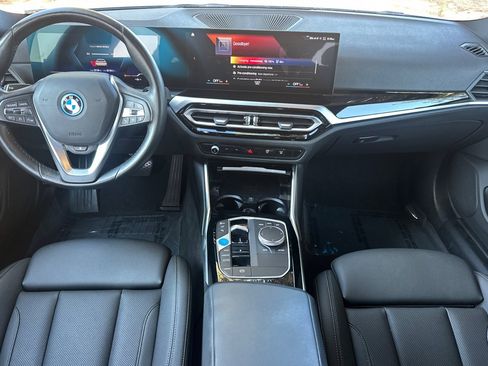 Used 2023 BMW i4 eDrive35 w/ Premium Package RWD image 17