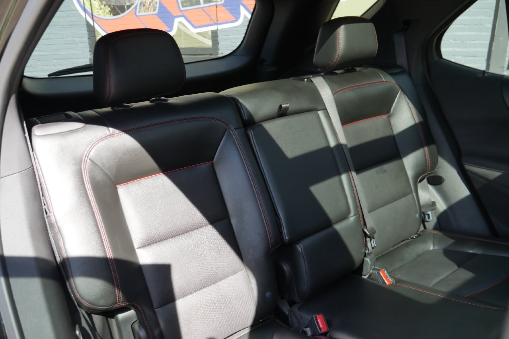 Used 2024 Chevrolet Equinox RS w/ RS Leather Package AWD/4WD image 15