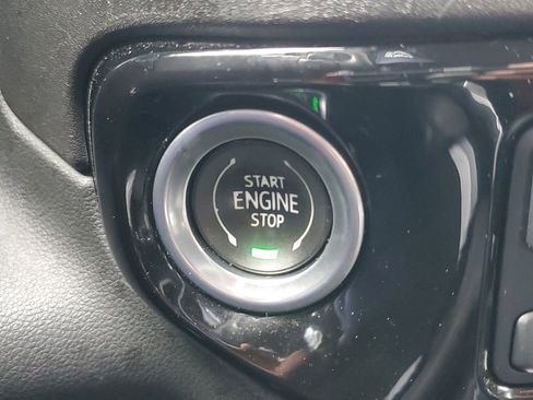 Used 2023 Chevrolet Silverado 1500 LTZ image 32