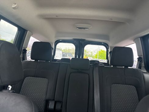 Used 2019 Ford Transit Connect XLT FWD image 31