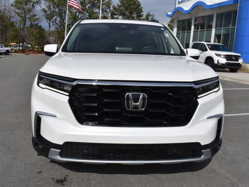 Certified 2023 Honda Pilot Elite image 4