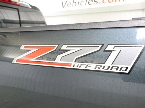 Used 2018 Chevrolet Colorado Z71 image 19