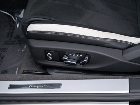 Used 2025 Bentley Continental GT Speed image 21