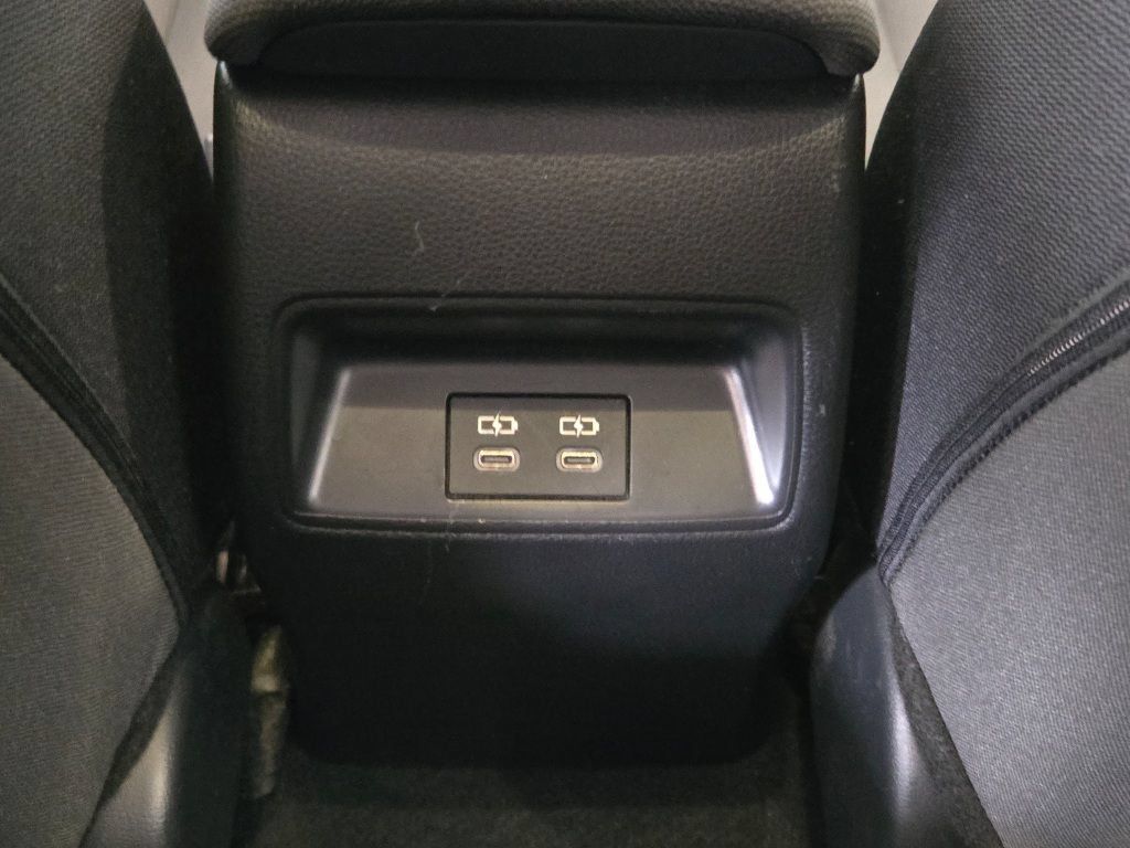 Used 2025 Toyota Corolla LE FWD image 14