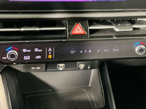 New 2025 Kia Niro Wave image 26