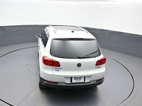 Used 2015 Volkswagen Tiguan SE image 37