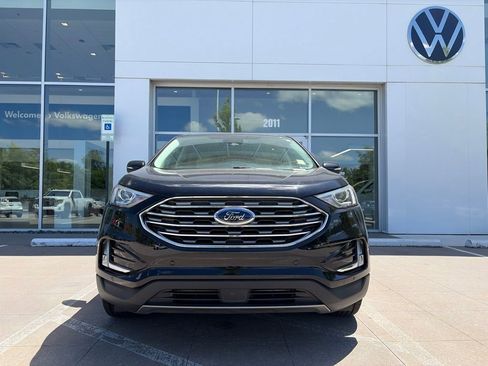 Used 2021 Ford Edge Titanium FWD image 2