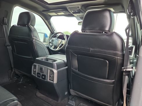 Used 2019 Ford F150 Raptor w/ Equipment Group 802A Luxury AWD/4WD image 16