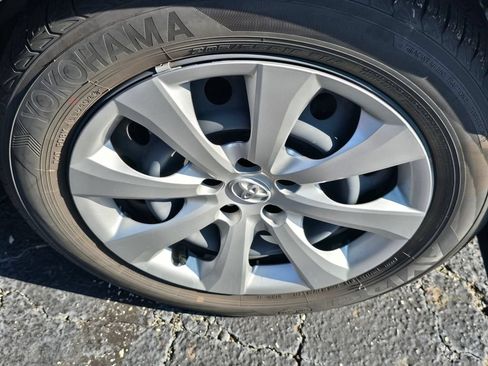 Certified 2024 Toyota Corolla LE FWD image 13