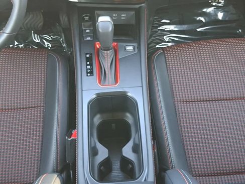 Certified 2026 Nissan Kicks SR w/ Cold Weather Package AWD/4WD image 5