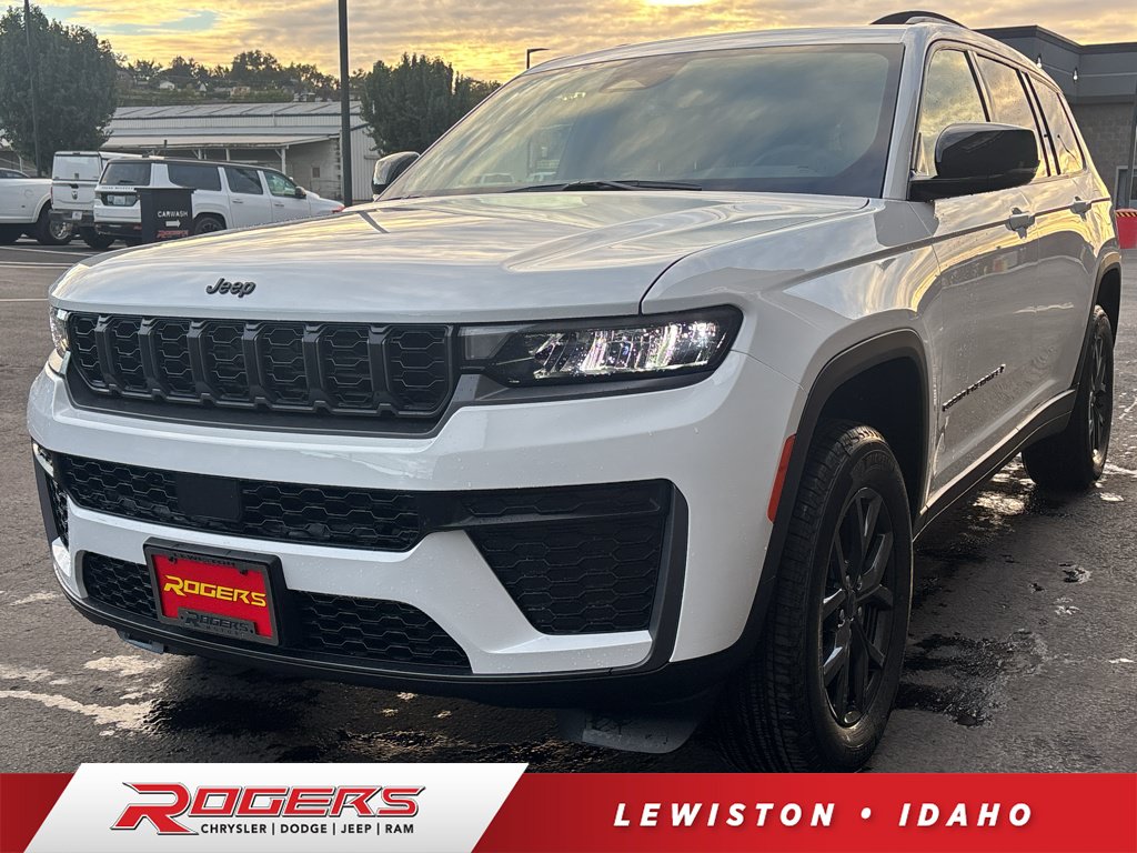 New 2027 Jeep Grand Cherokee L 4WD image 1