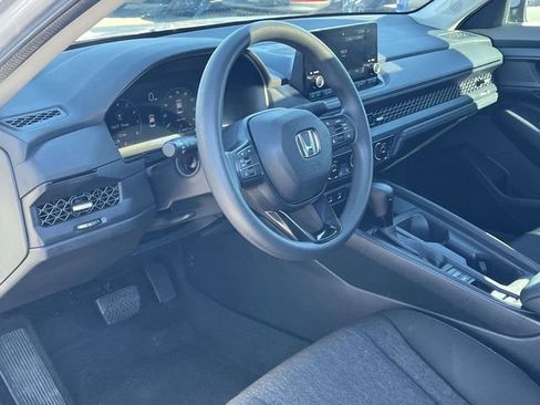 Used 2023 Honda Accord EX image 12