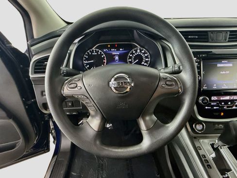 Used 2023 Nissan Murano S FWD image 13