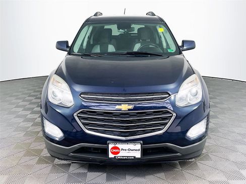 Used 2017 Chevrolet Equinox LT w/ Convenience Package image 2