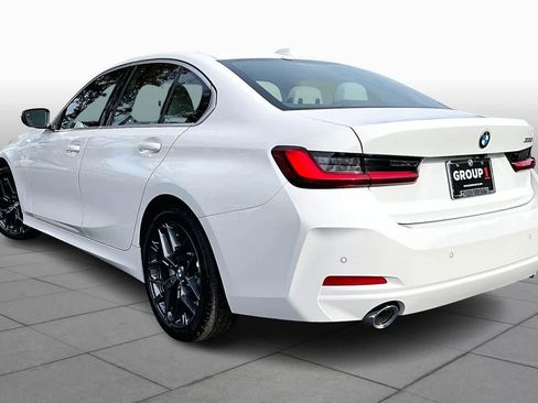 Used 2025 BMW 330i Sedan w/ Premium Package image 10