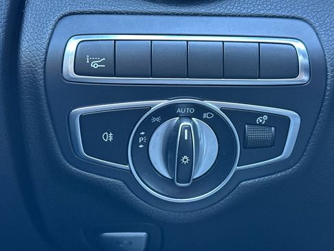 Used 2021 Mercedes-Benz C 300 Sedan image 31