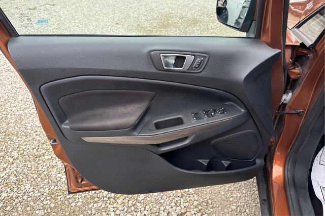Used 2018 Ford EcoSport SE AWD/4WD image 19