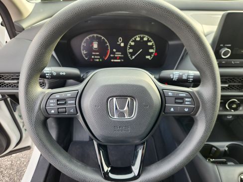 Used 2023 Honda HR-V LX image 9