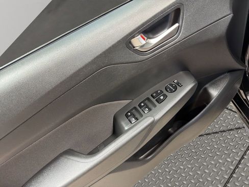 Used 2020 Hyundai Accent SE image 13