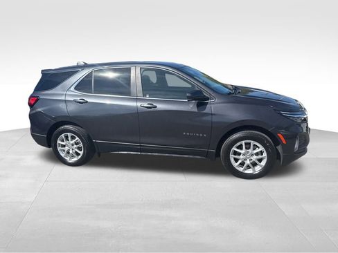 Used 2022 Chevrolet Equinox LT image 7