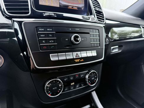 Used 2017 Mercedes-Benz GLE 350 image 21