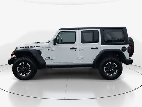Used 2025 Jeep Wrangler Unlimited Rubicon AWD/4WD image 7