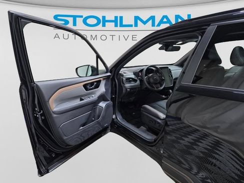 Used 2026 Subaru Forester Sport AWD/4WD image 12