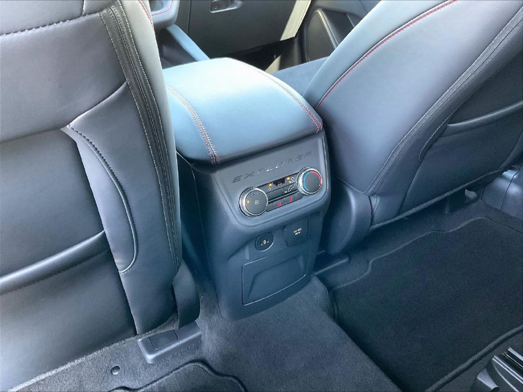 New 2027 Ford Explorer ST w/ Sun And Sound Package AWD/4WD image 18