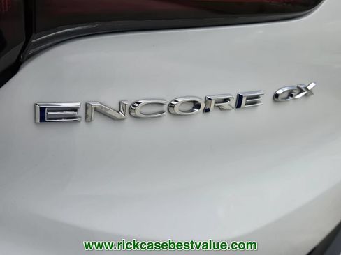 Used 2022 Buick Encore GX Select FWD image 14