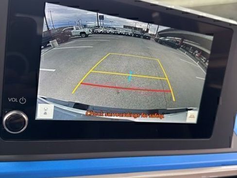 Certified 2025 Toyota Tacoma TRD Off-Road image 28