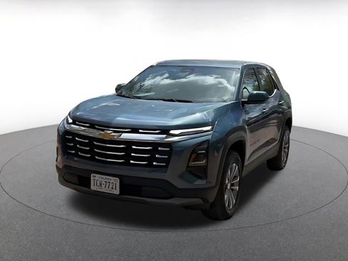 Used 2025 Chevrolet Equinox LT image 7