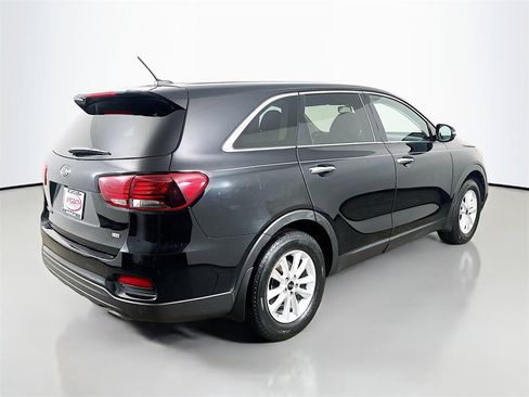 Certified 2020 Kia Sorento LX image 19