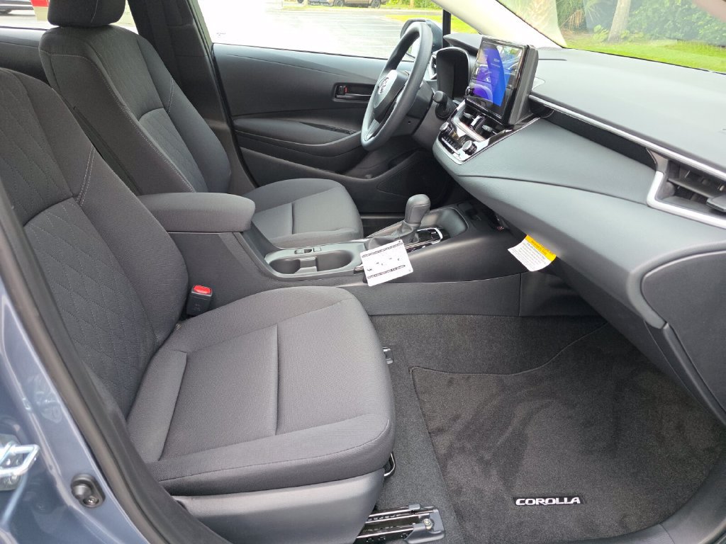 New 2027 Toyota Corolla LE w/ LE Premium Package FWD image 14